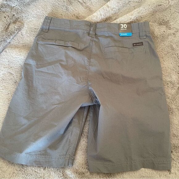 NWT Columbia Men's Washed Out Shorts size 30 - Picture 6 of 10